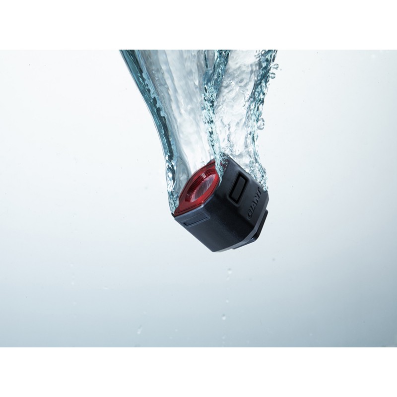 Giant Recon TL 100 luce posteriore - Spedizione 24h - Migliori prezzi
