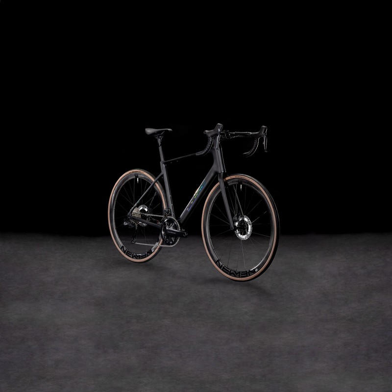 Cube Attain C:62 SLT 2025 - spedizione 24h