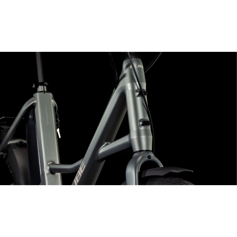Cube Compact Hybrid Comfort 500 20" 2025 - envío 24h