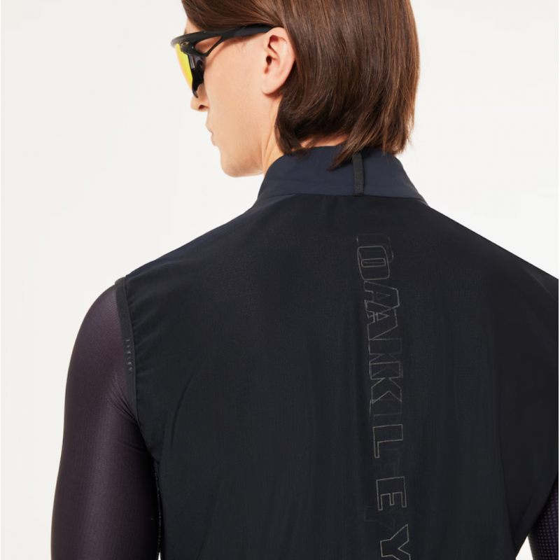 Oakley Endurance Packable Wind Vest 2.0 nero gilet antivento