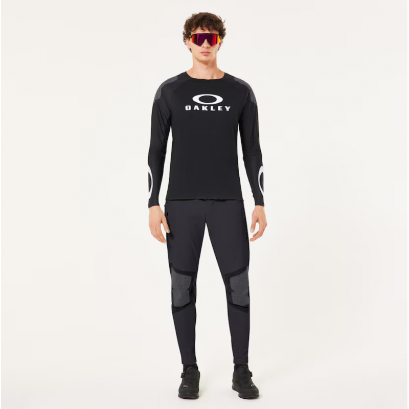 Oakley Seeker Edge nera maglietta a maniche lunghe - spedizione 24h