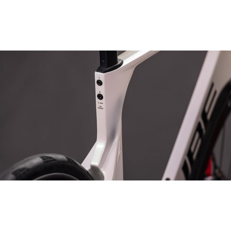 Cube Litening Aero C:68X SLT 2026 | Aerodinámica y velocidad