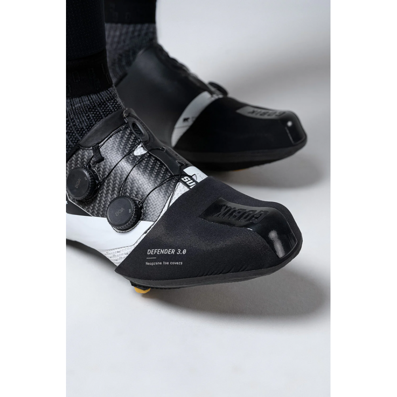 Gobik Defender 3.0 Pitch Black | Puntera Neopreno Unisex