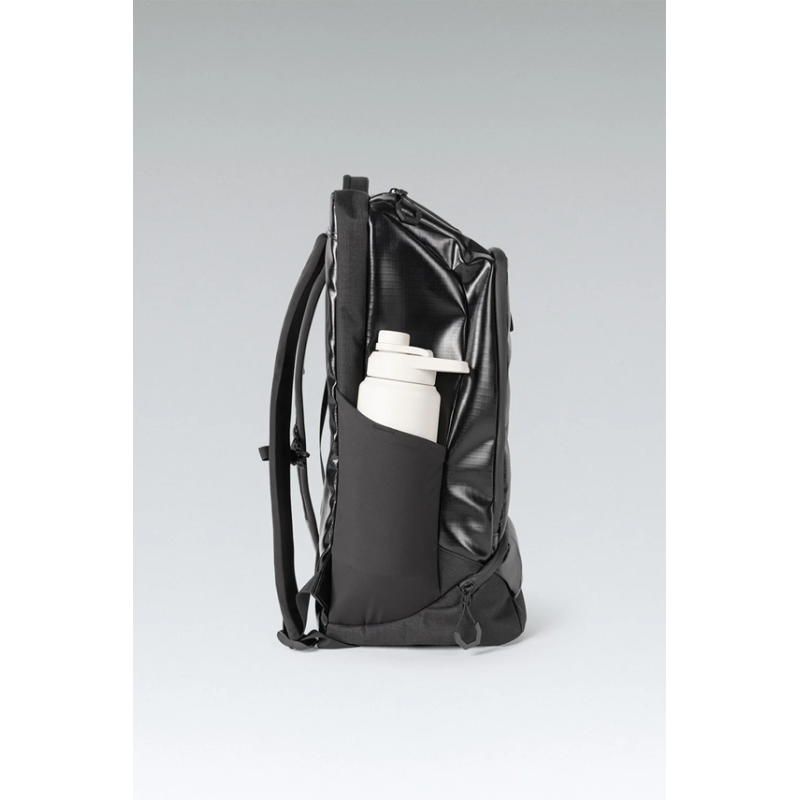 Gobik Stow True Black zaino da ciclismo unisex - spedizione 24h