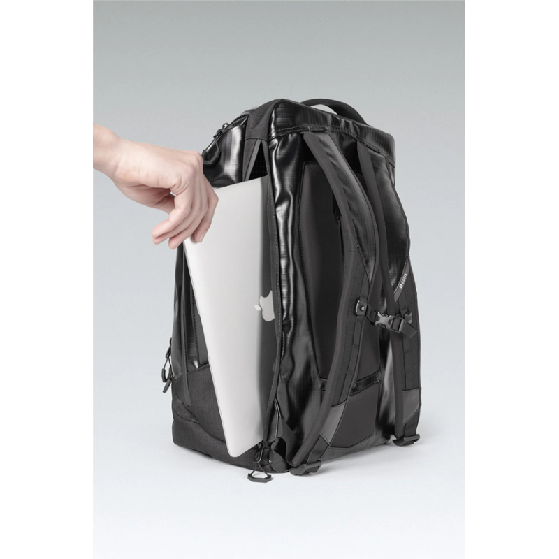 Gobik Stow True Black zaino da ciclismo unisex - spedizione 24h