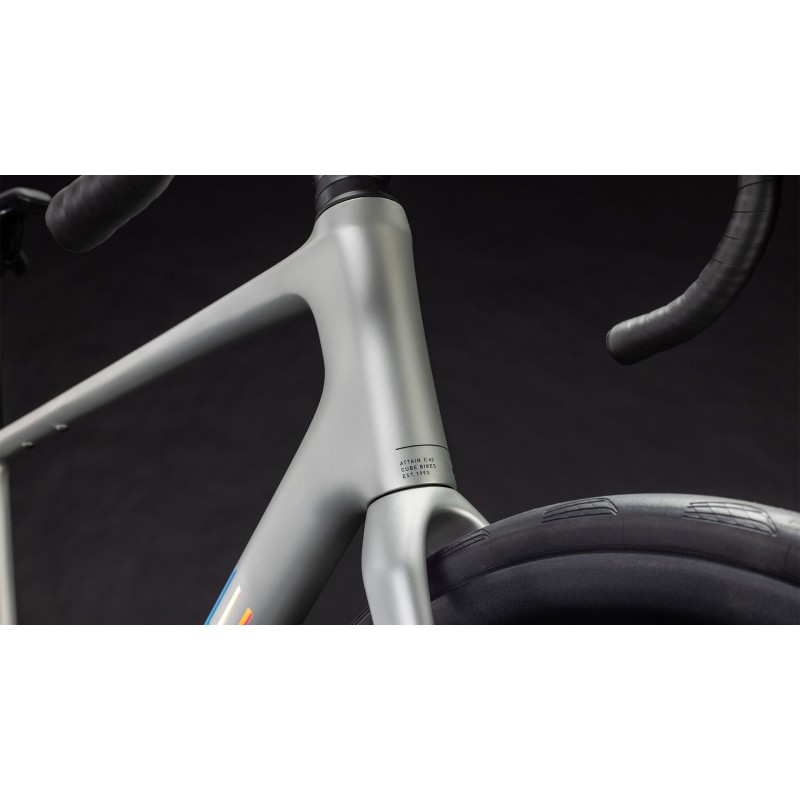 Cube Attain C:62 SLX 2026 | Bici da Strada Carbonio Shimano 105