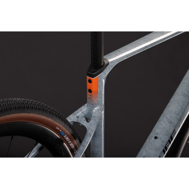 Cube Nuroad C:62 EXC 2027 | Gravel Carbonio - Force 13V