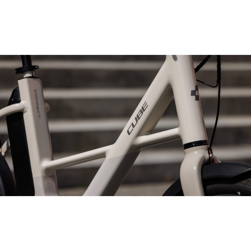 Cube Compact Hybrid 540 20" 2027 | Pedalmoto - Spedizione 24h