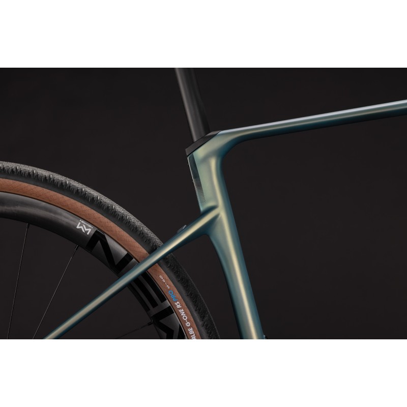 Cube Nuroad C:62 Race 2027 | Gravel Carbonio | Pedalmoto - spedizione 24h