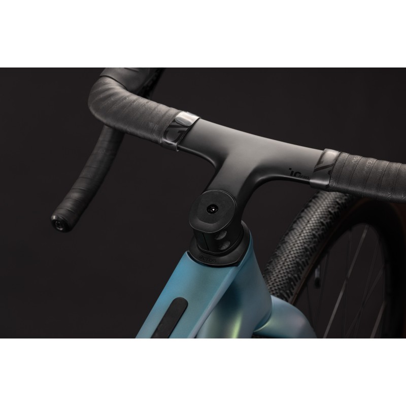 Cube Nuroad C:62 Race 2027 | Gravel Carbonio | Pedalmoto - spedizione 24h